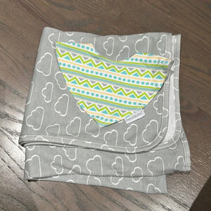100% cotton blanket with 100% cotton bib